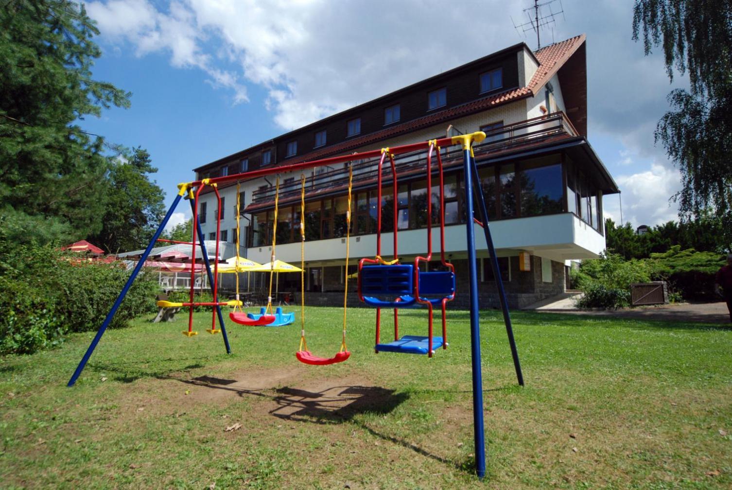 Resort Hotel Zvikov Zvikovske Podhradi Exterior photo